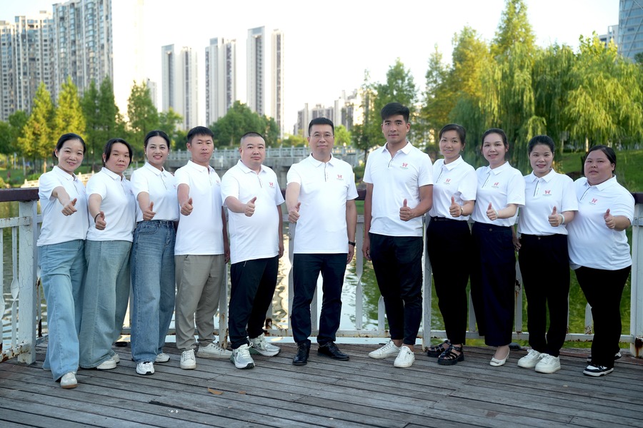 CINA Liuyang Mandarin Fireworks Co., Ltd. Profil Perusahaan