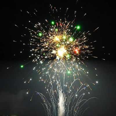Kembang api berkualitas tinggi Cina Pyrotechnics Liuyang 100 tembakan Konsumen kue kembang api 1.4G Pro Fire Crackers Kue kembang api